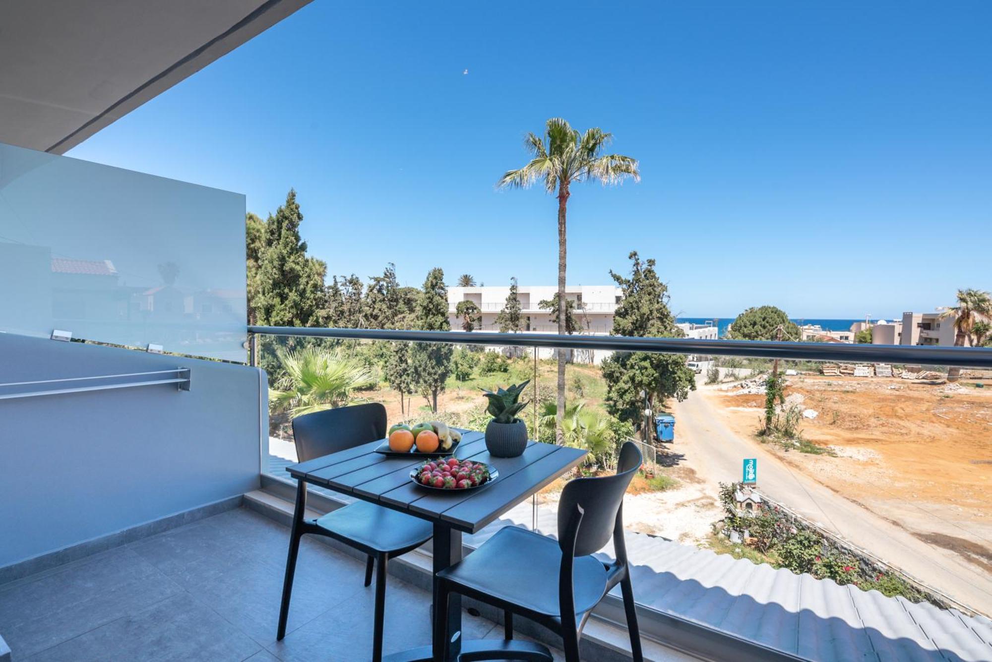 Litinakis Studios Sea View & Litinakis Studios Garden View 700 Meters Away Agia Marina Extérieur photo