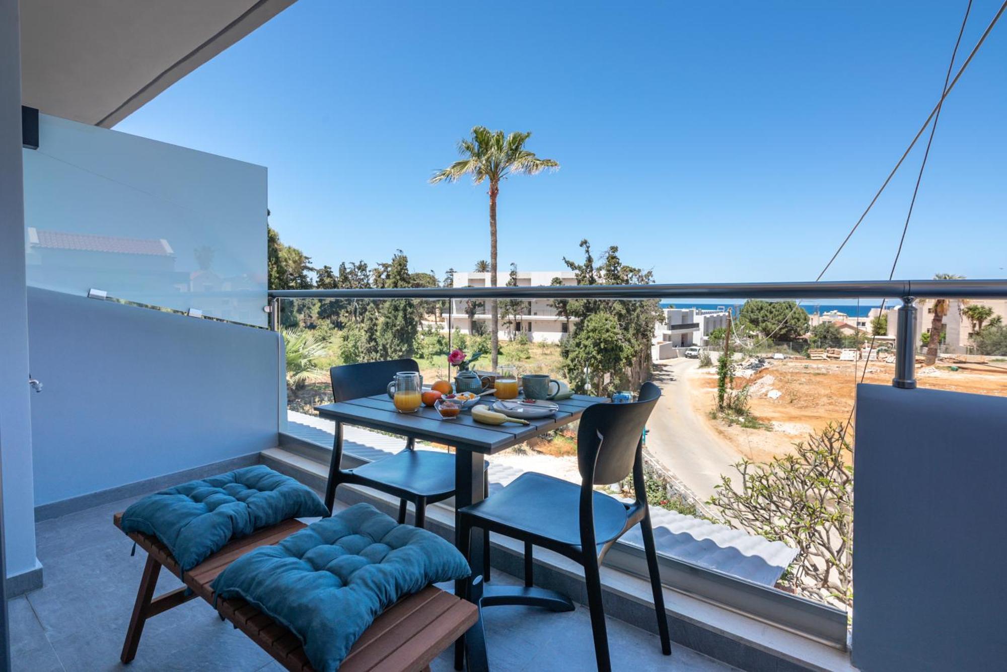 Litinakis Studios Sea View & Litinakis Studios Garden View 700 Meters Away Agia Marina Extérieur photo