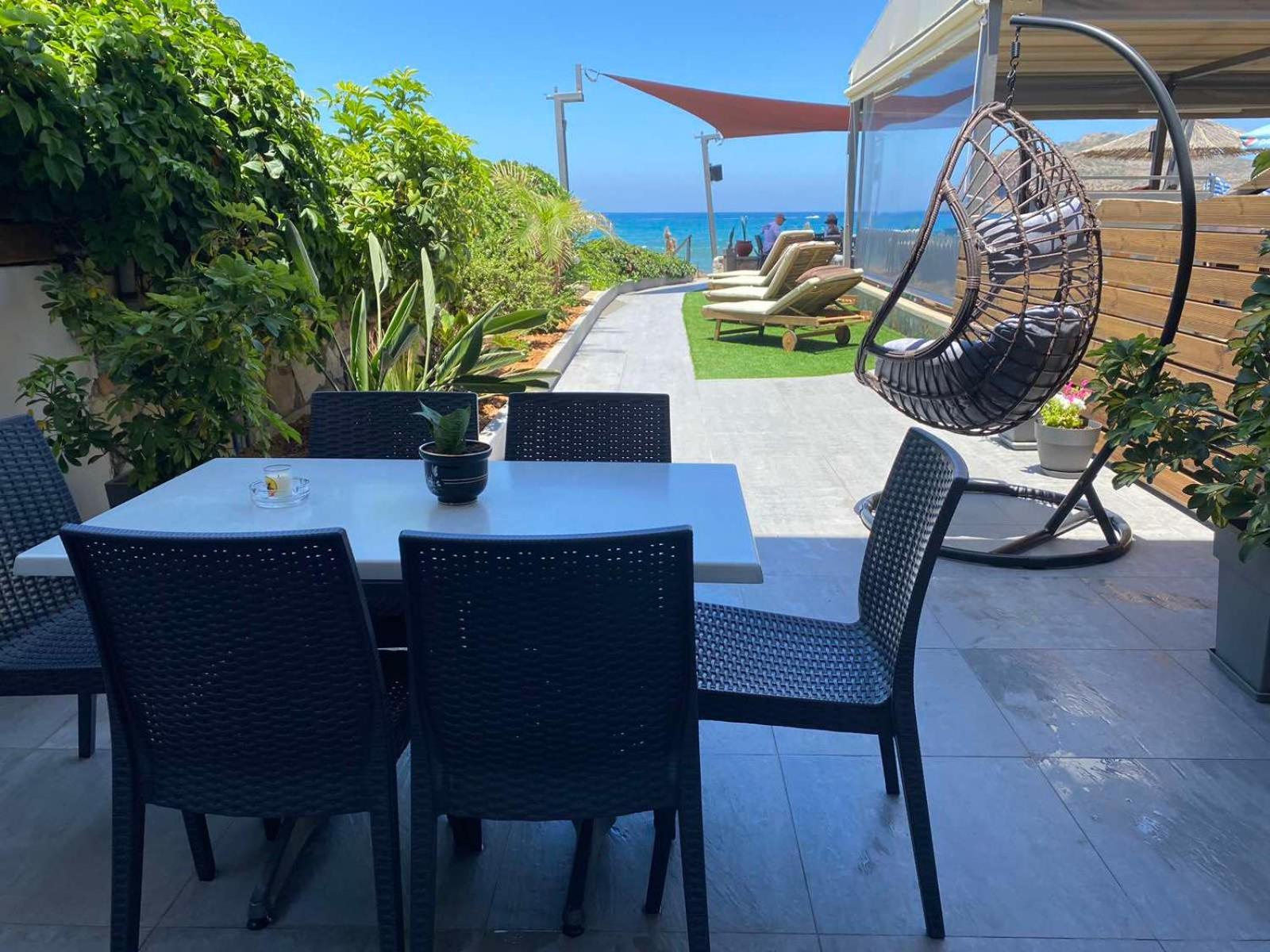 Litinakis Studios Sea View & Litinakis Studios Garden View 700 Meters Away Agia Marina Extérieur photo